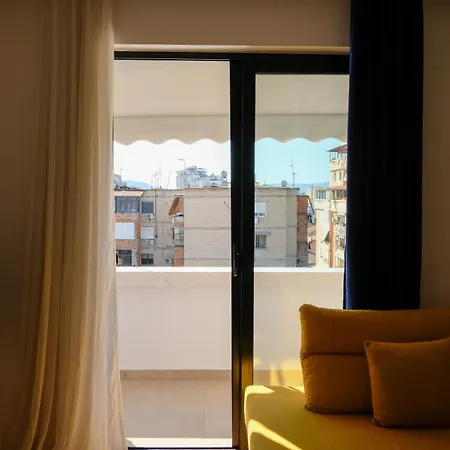 2e Center تيرانا