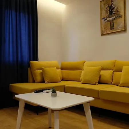 2e Center تيرانا