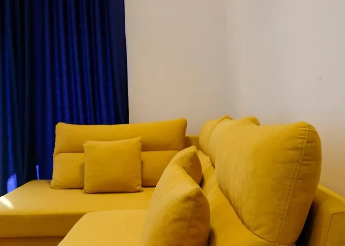 2e Center * Tirana